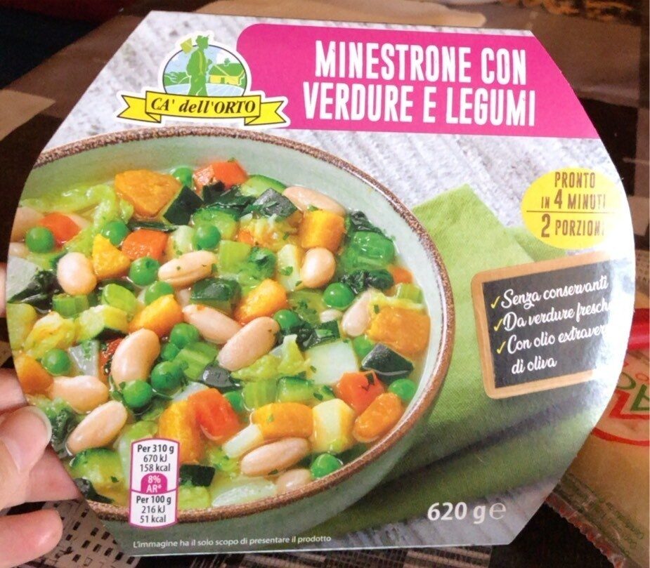 Confezione di Minestrone con verdure e legumi